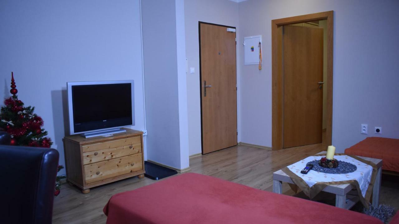 Beska Apartman Bešeňová Kültér fotó